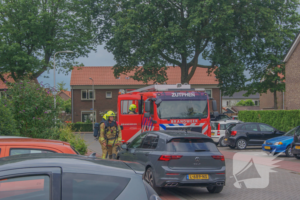 Steekvlam in keuken, buurman blust