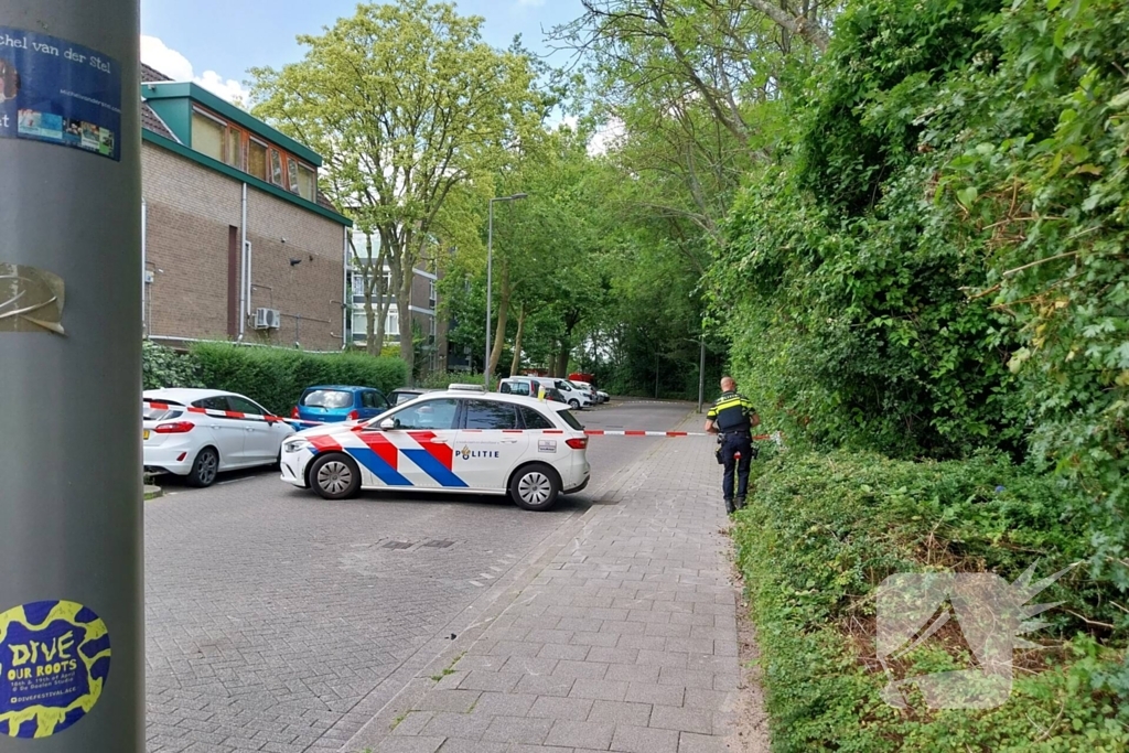 Brandweer onderzoekt gaslucht in woning