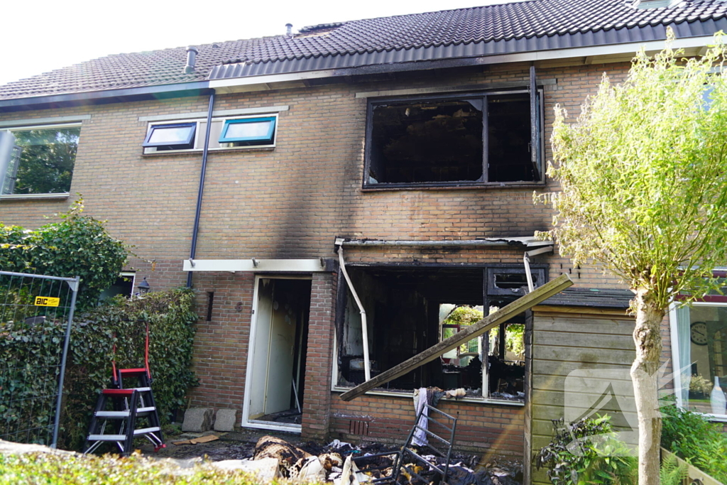 Aanhouding bij grote brand in woning