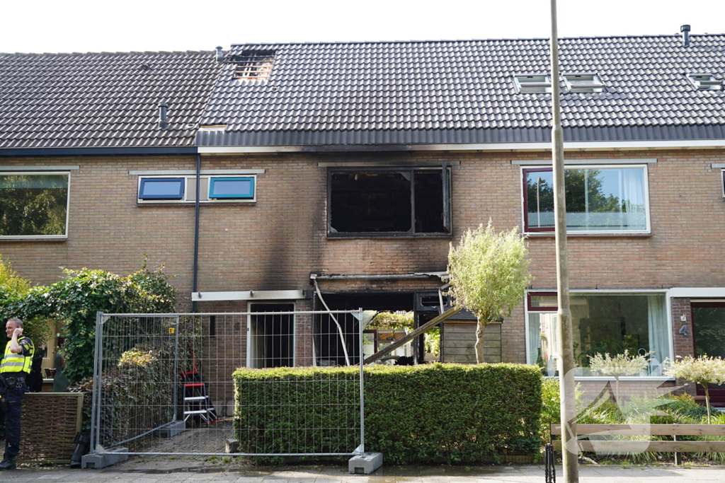 Aanhouding bij grote brand in woning