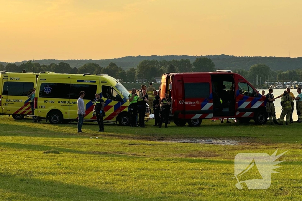 Hulpdiensten massaal ingezet na vermiste zwemmer