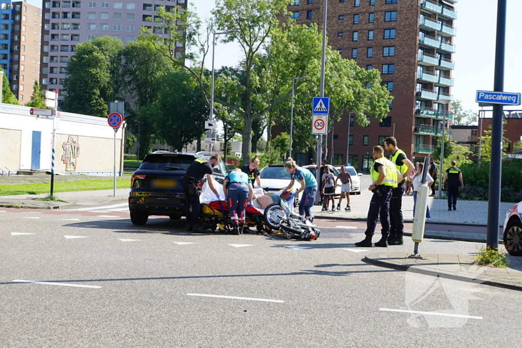 Motorrijder gewond na ongeval met auto