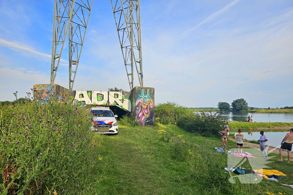 Geredde 18-jarige drenkeling alsnog overleden