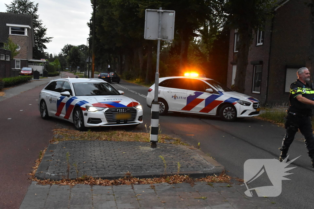 Motorrijder en scooterrijder botsen op elkaar