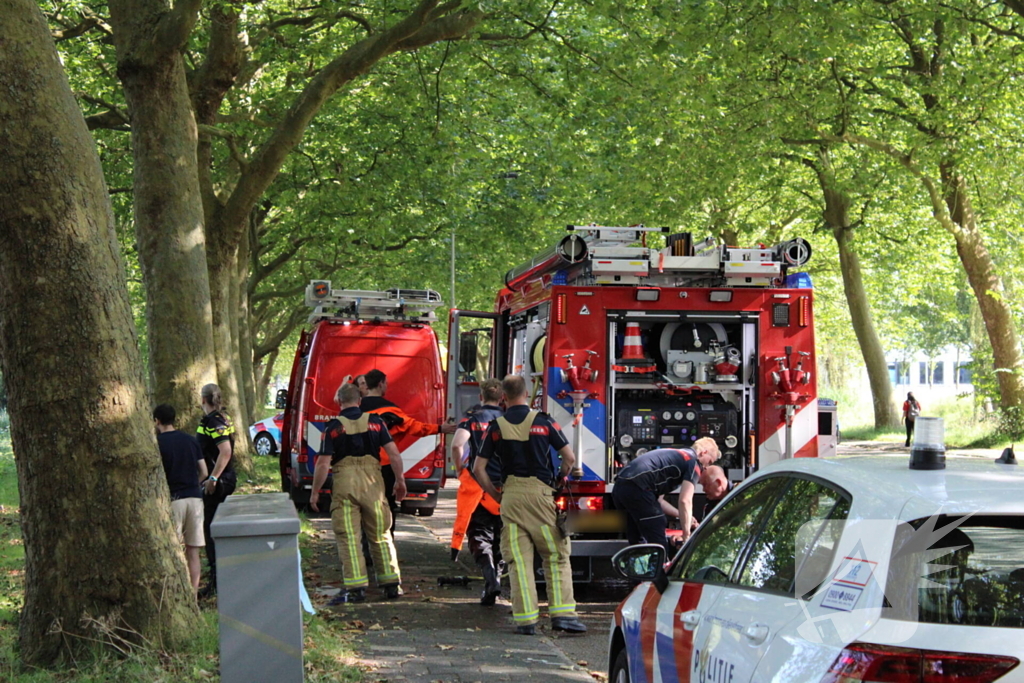 Hulpdiensten groots ingezet voor een te water geraakt persoon