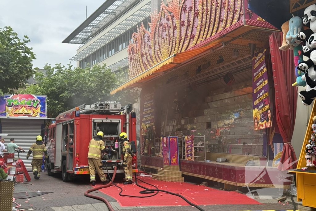 Kermis attractie vat vlam door onbekende reden