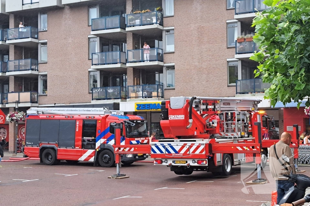 Veel rookontwikkeling door brand op eerste etage