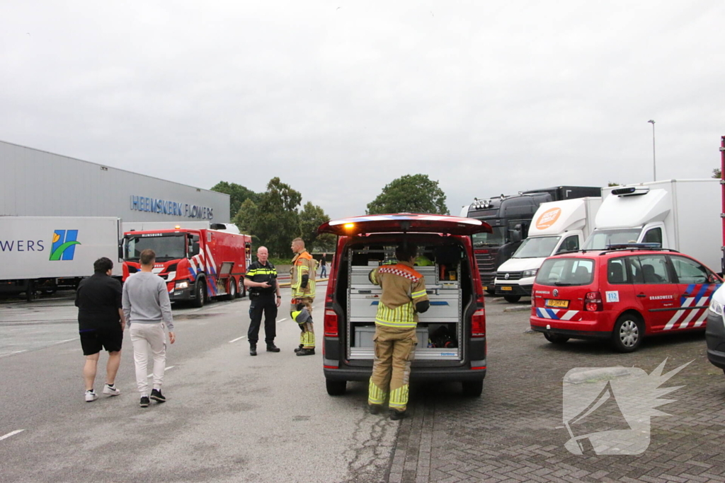 Bedrijf ontruimd door vrachtwagenbrand