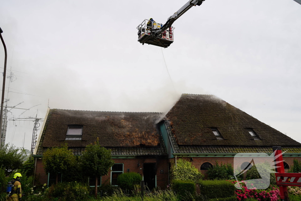 Stolpboerderij verwoest door uitslaande brand