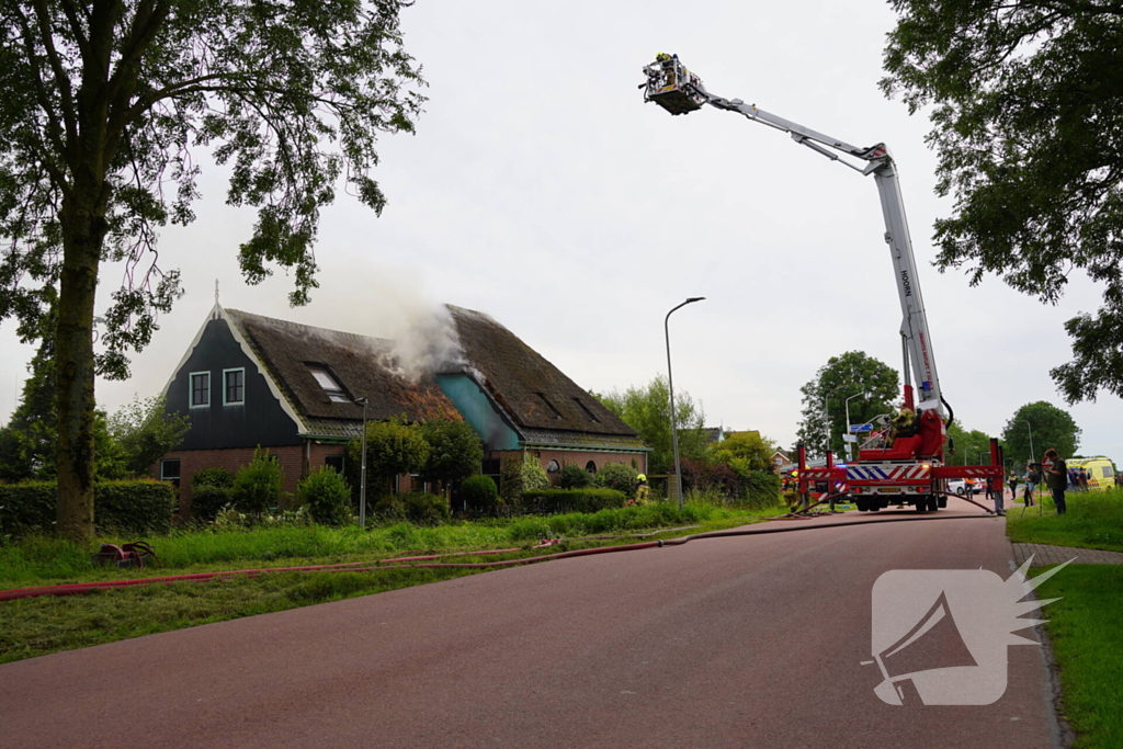 Stolpboerderij verwoest door uitslaande brand