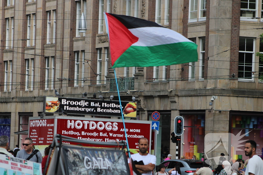 Kleine demonsratie voor free-palestina