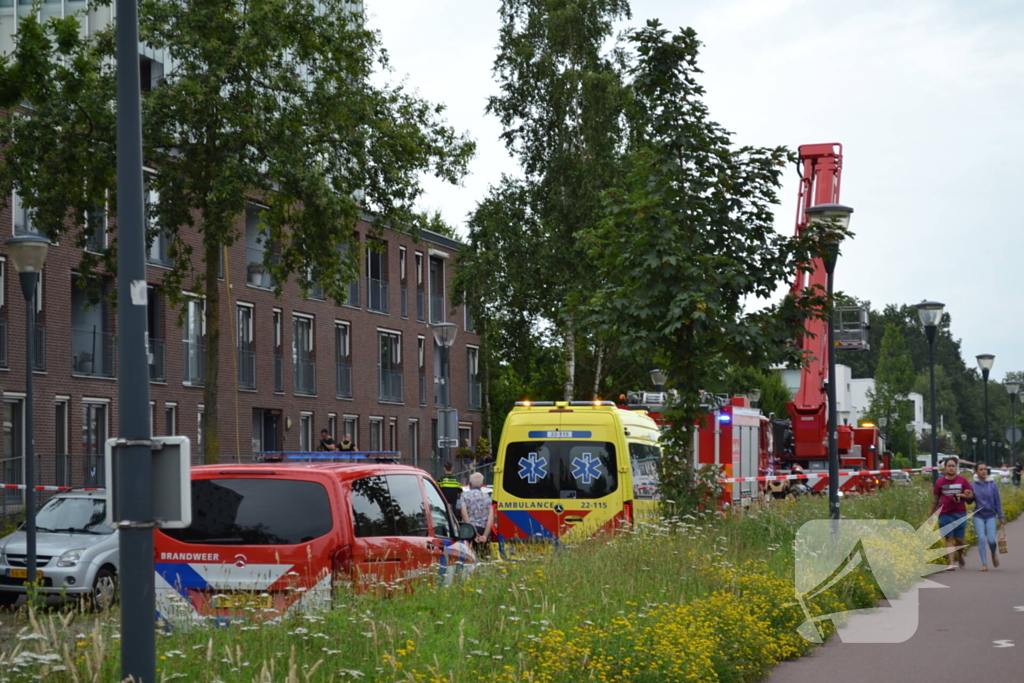 Brand op balkon snel onder controle