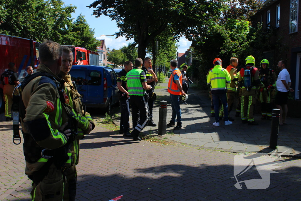 Hulpdiensten groots ingezet voor brandende werkplaats bij fietsenwinkel