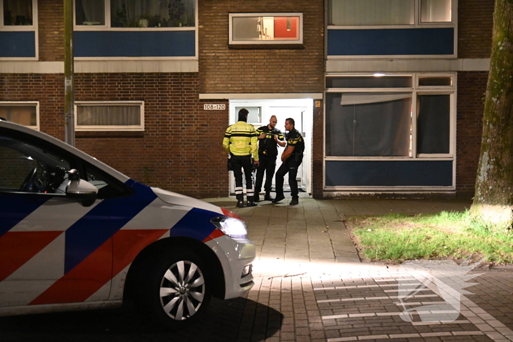 Vrouw aangehouden bij steekpartij in woning