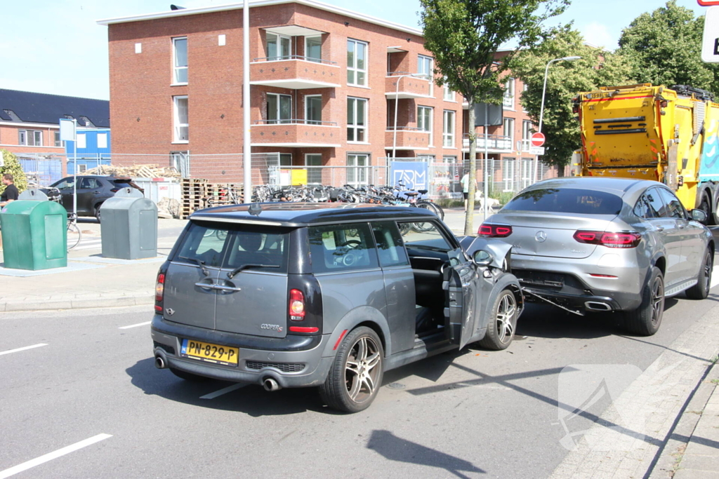 Flinke schade bij kop-staart botsing