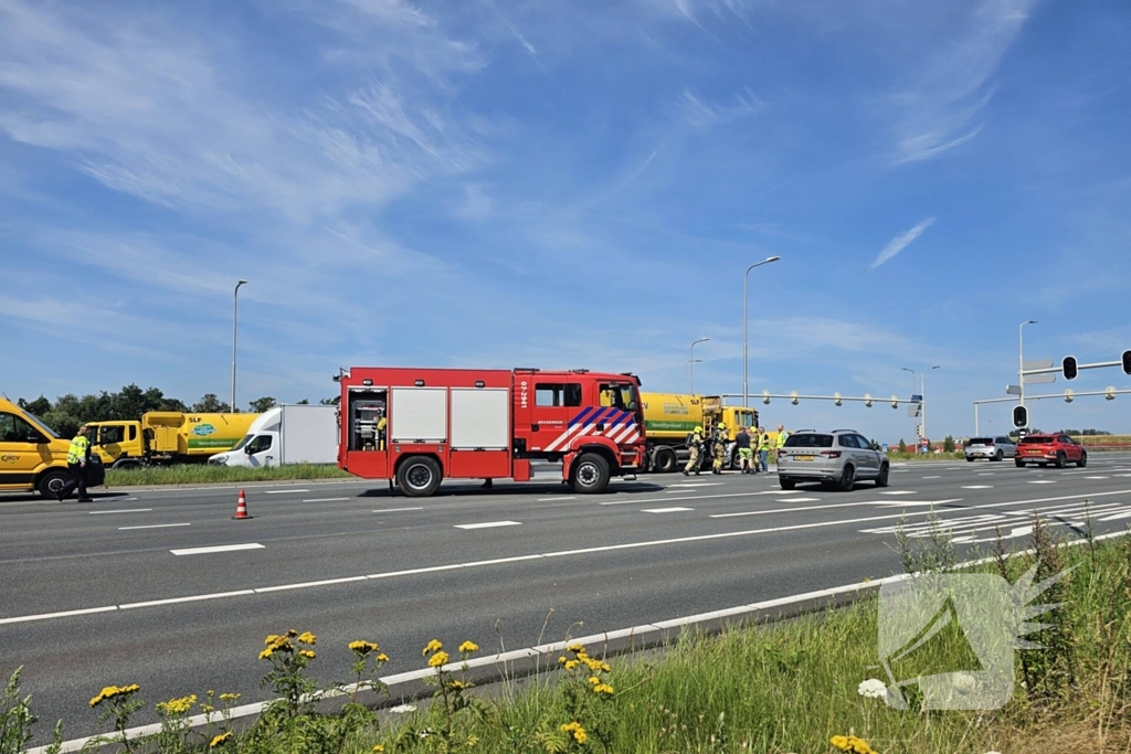 Brandend papier zorgt voor brandweer inzet