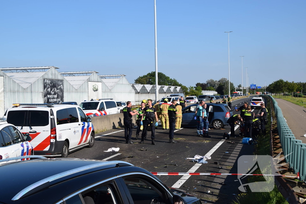 Bestuurder gewond bij eenzijdige aanrijding