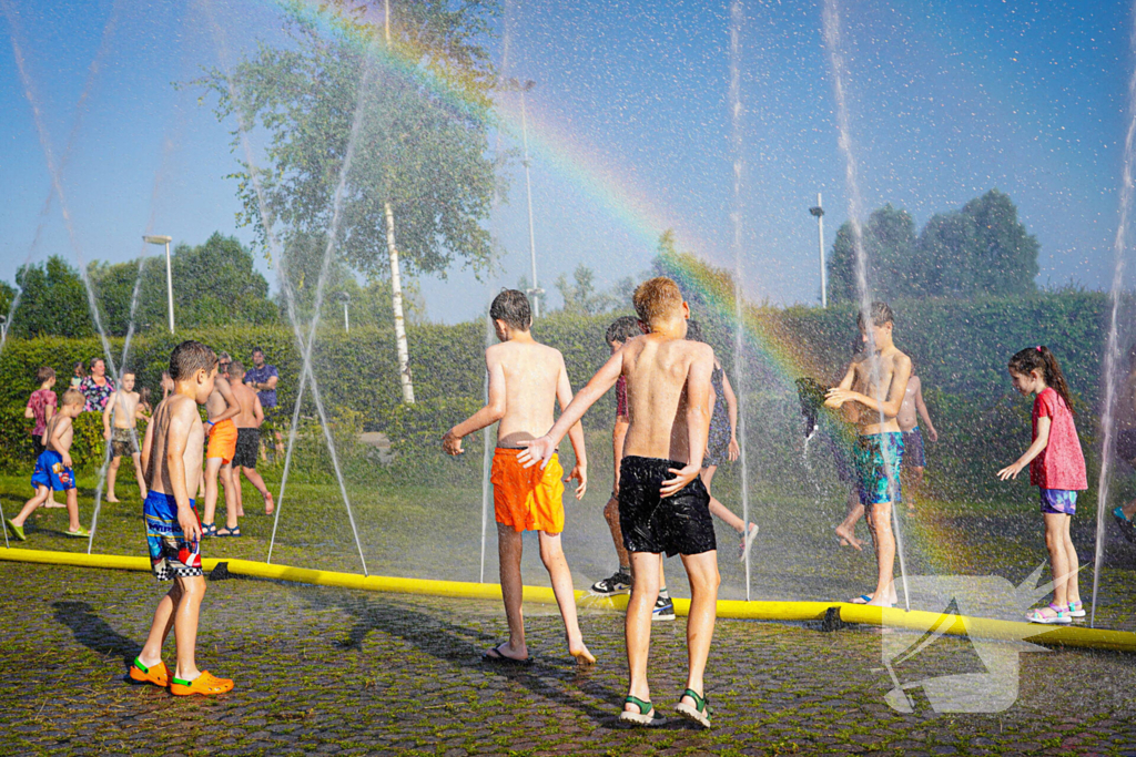 Waterfestijn zorgt voor veel plezier en afkoeling