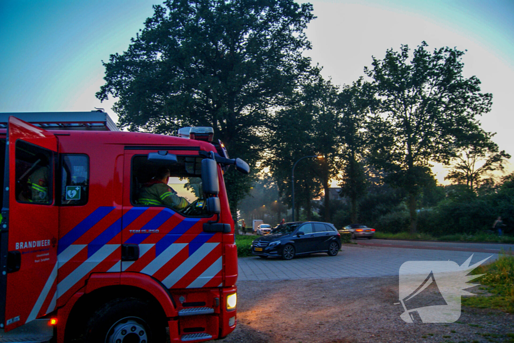 Rook van brandhaard zorgt voor brandweer inzet