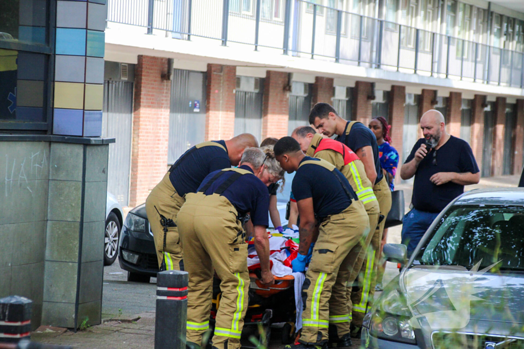 Traumateamingezet bij medische noodsituatie in flatwoning