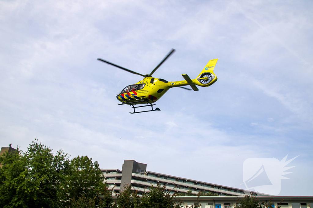 Traumateamingezet bij medische noodsituatie in flatwoning