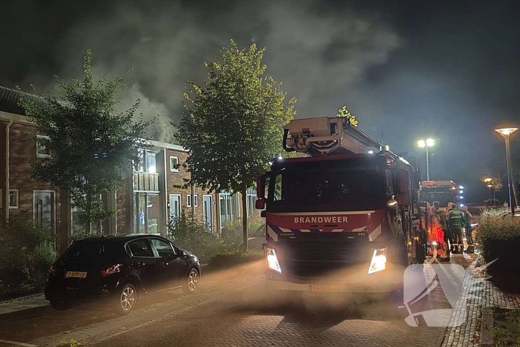 Arrestatieteam haalt brandstichter uit woning