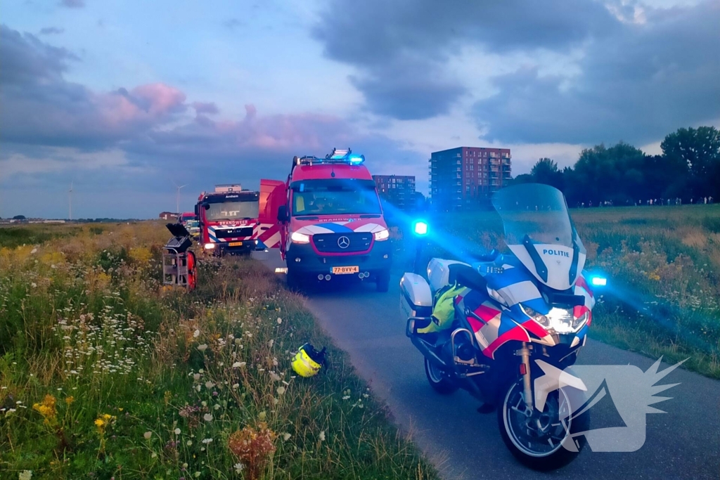 Hulpdiensten ingezet voor twee personen te water