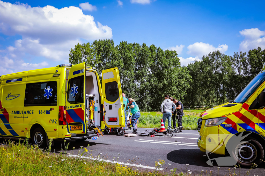 Traumateam ingezet na ongeval met racefietster en bestelbus