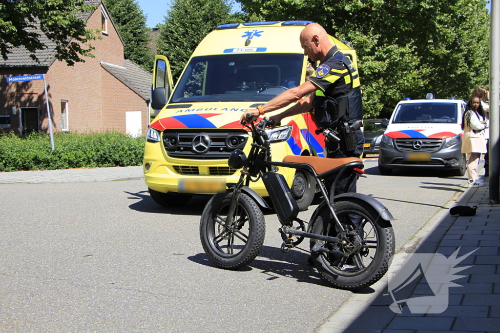 Persoon op fatbike aangereden door automobilist