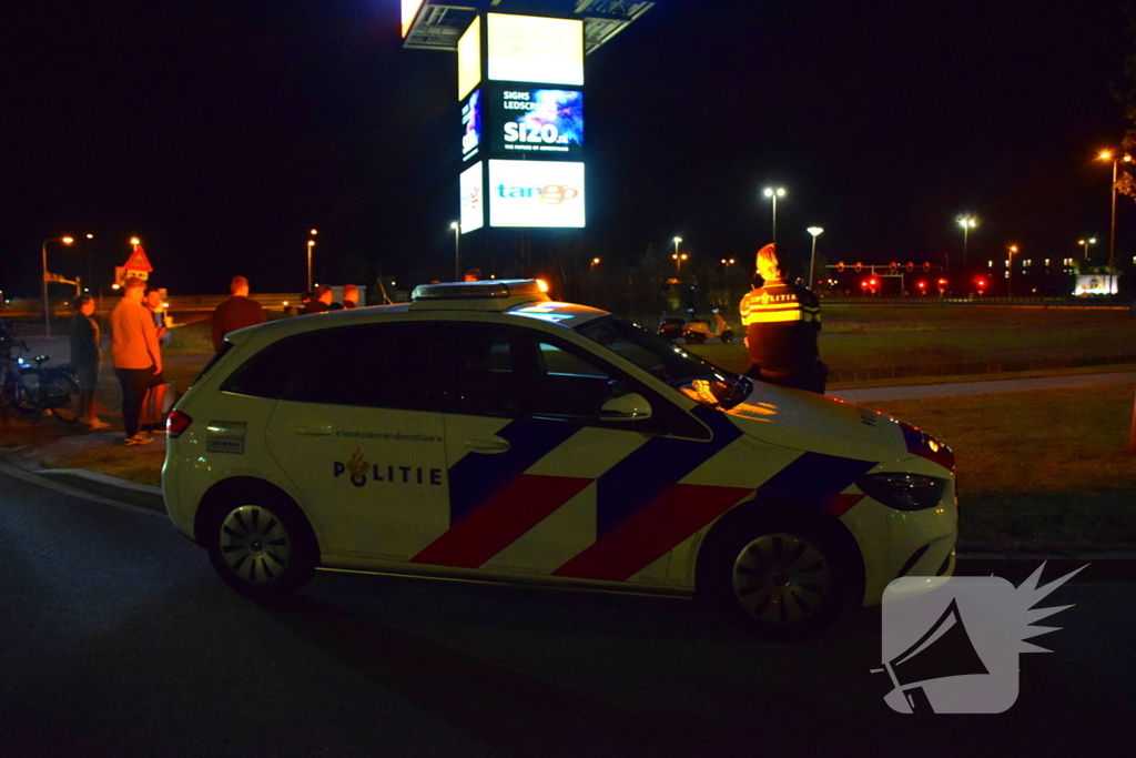 Automobilist belandt met auto in sloot