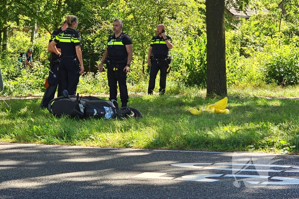 Scooterrijder raakt zwaargewond na val