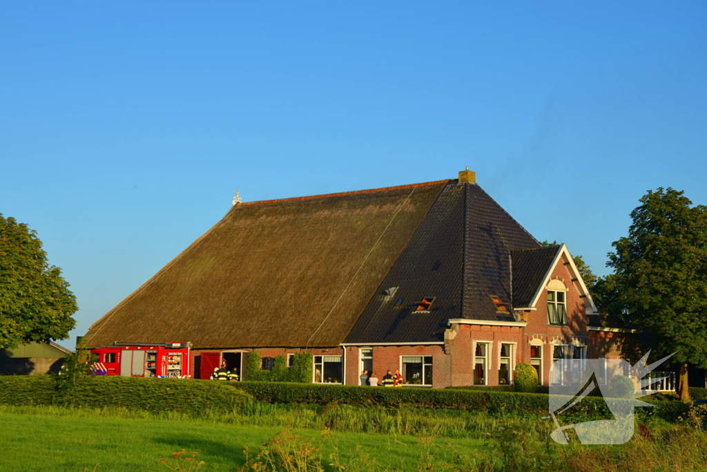 Brand in grasmaaier in woonboerderij