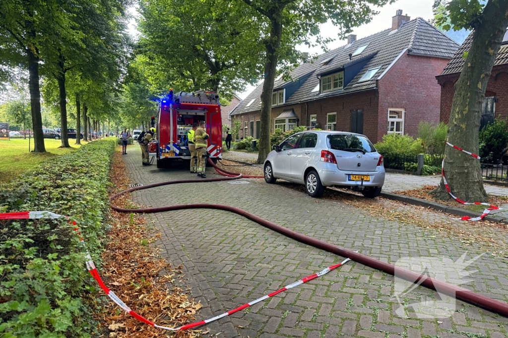 Veel rookontwikkeling bij brand in schuur