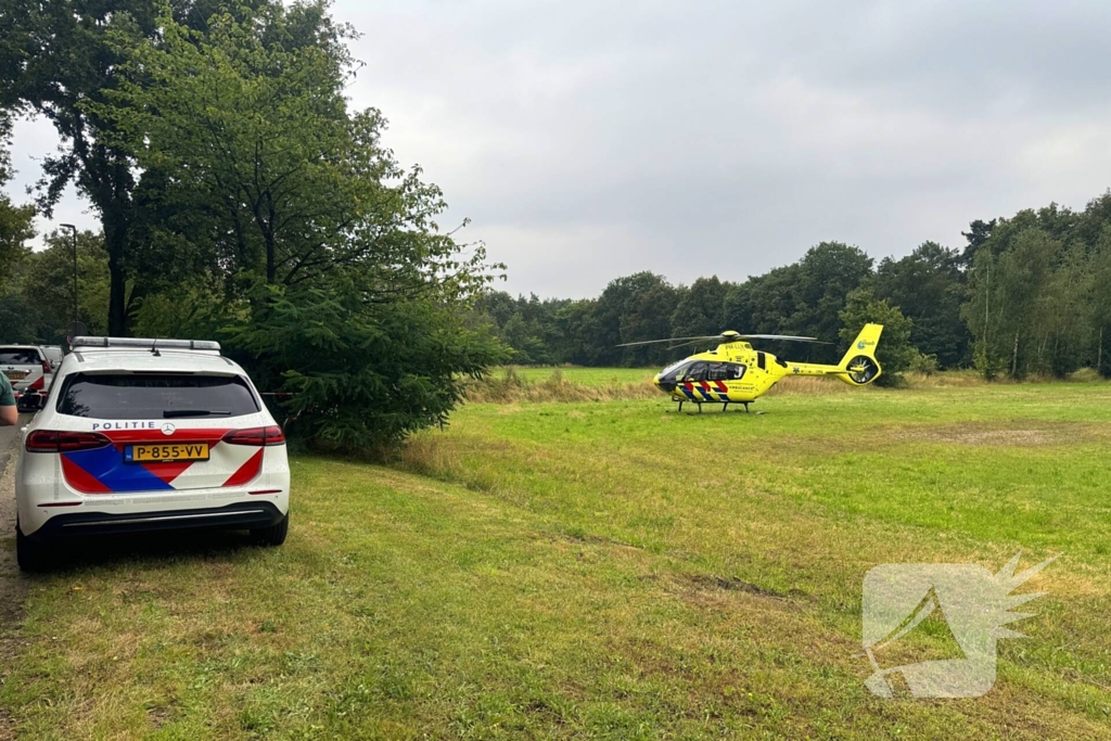 Traumateam ingevlogen voor steekincident, vrouw raakt zwaargewond