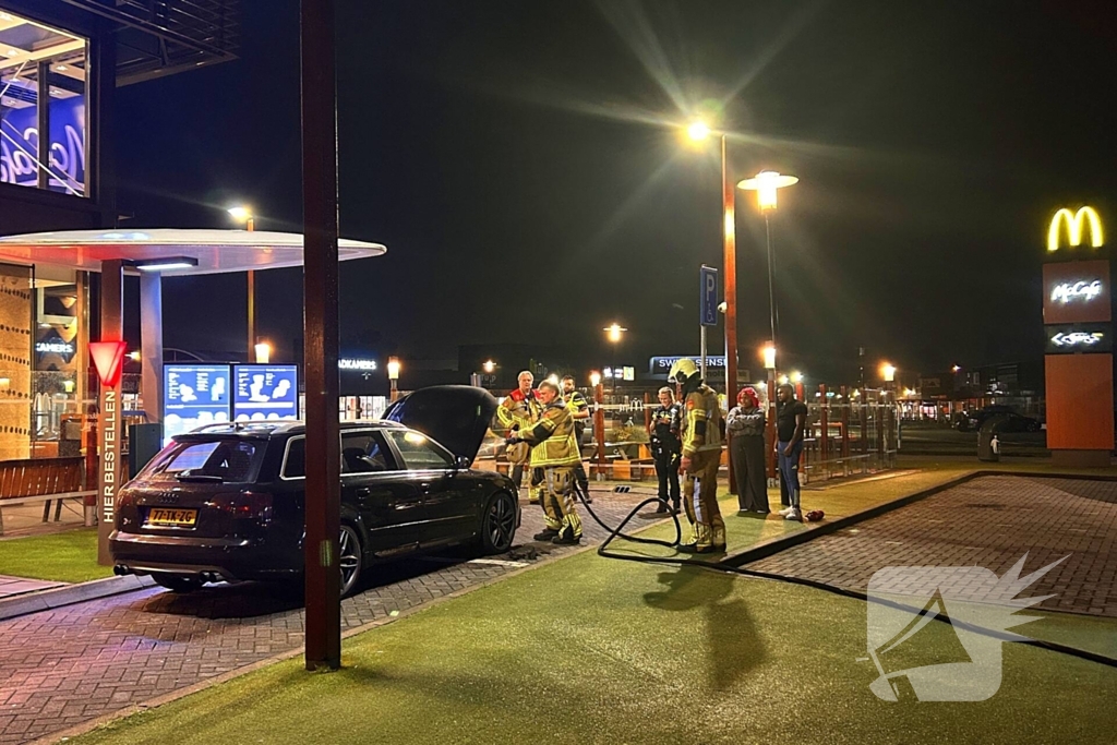 Brand in auto snel geblust