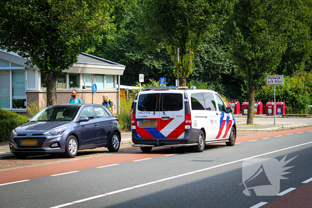 Scooterrijder gewond bij aanrijding met personenauto