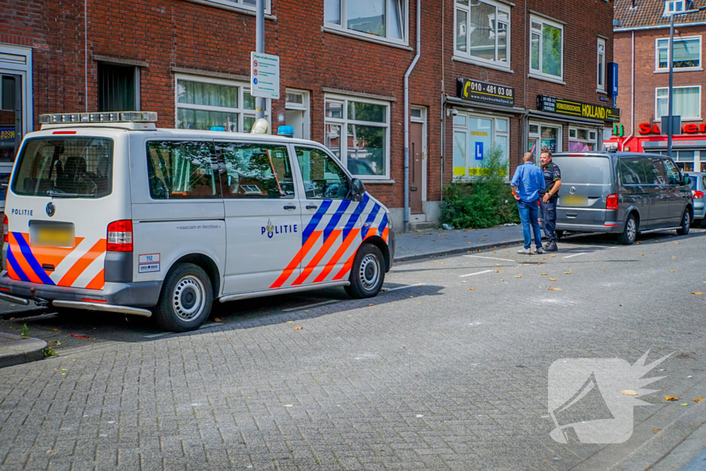 Team Parate Eenheid doet inval in woning