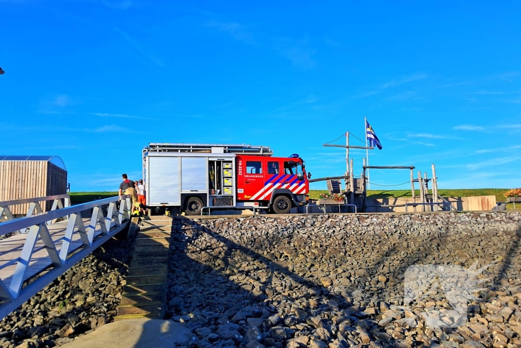 Brandweer verwijderd accu