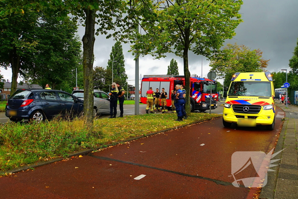 Twee voertuigen betrokken bij kop-staartbotsing