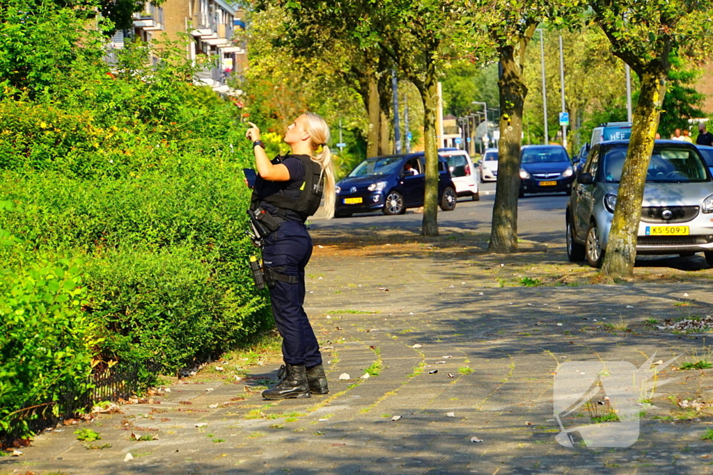 Politie valt woning binnen na schietpartij, verdachte aangehouden