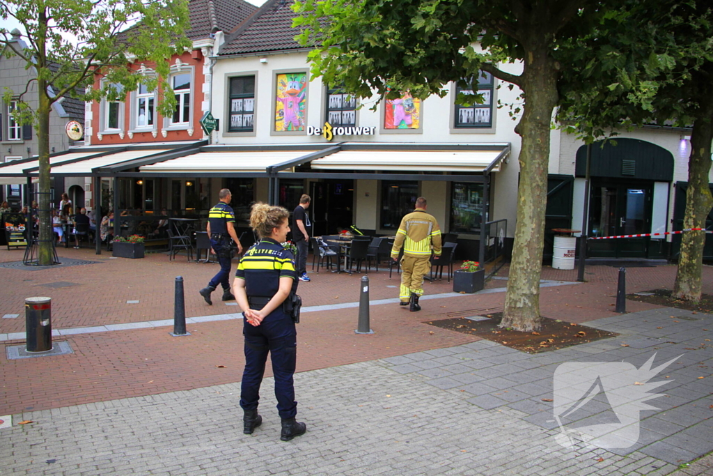 Brandweer onderzoekt gaslucht in café