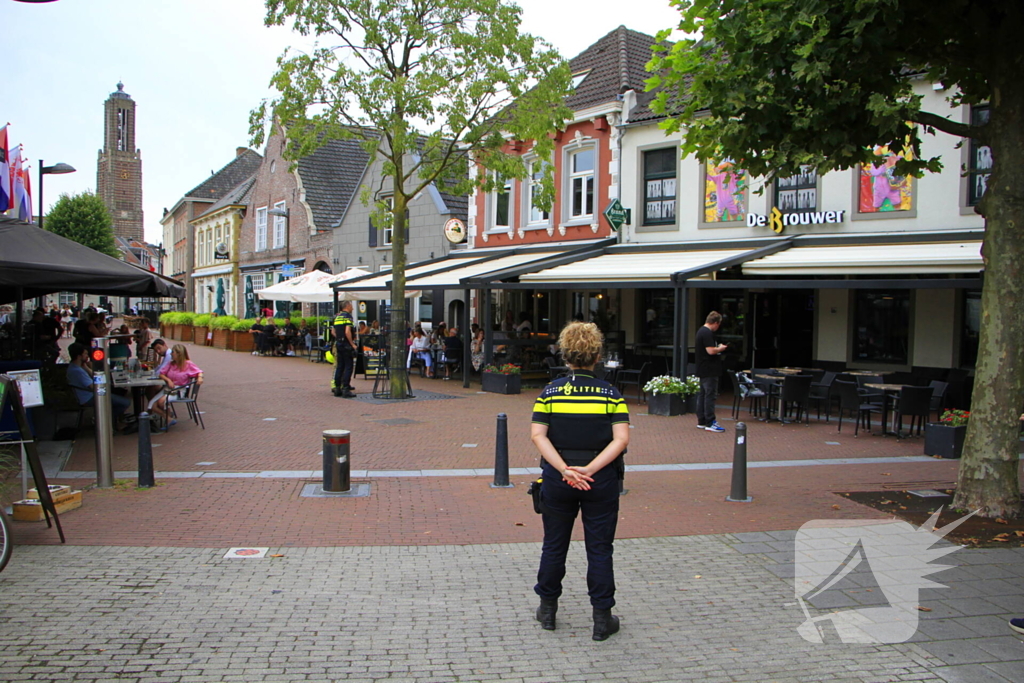 Brandweer onderzoekt gaslucht in café