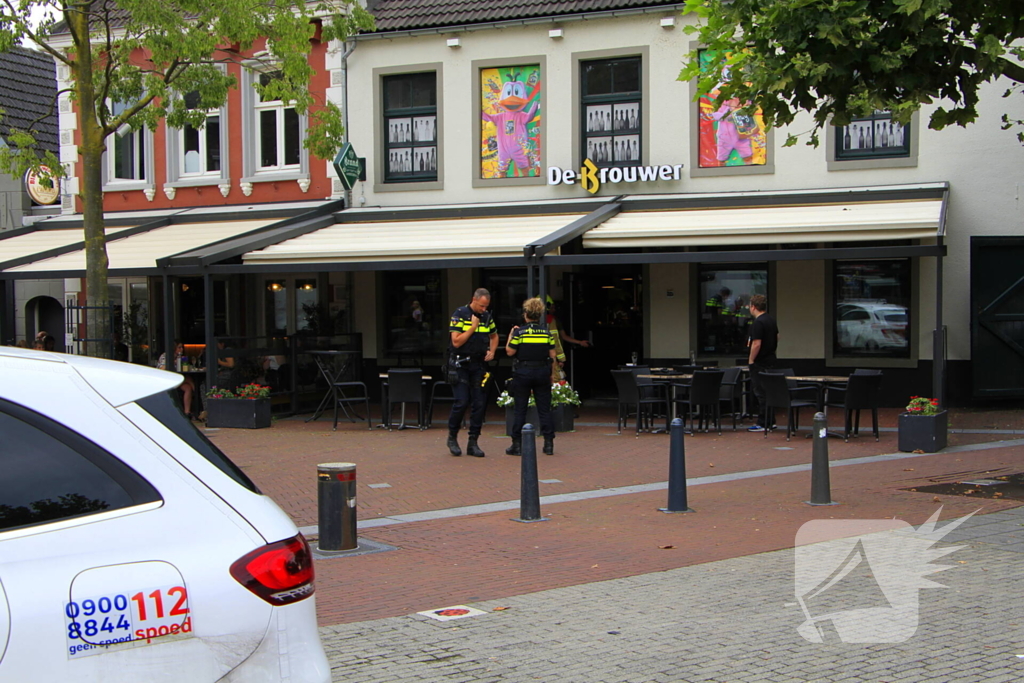 Brandweer onderzoekt gaslucht in café