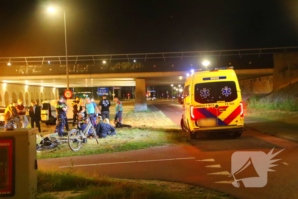 Meerdere fietsers gewond bij botsing met auto