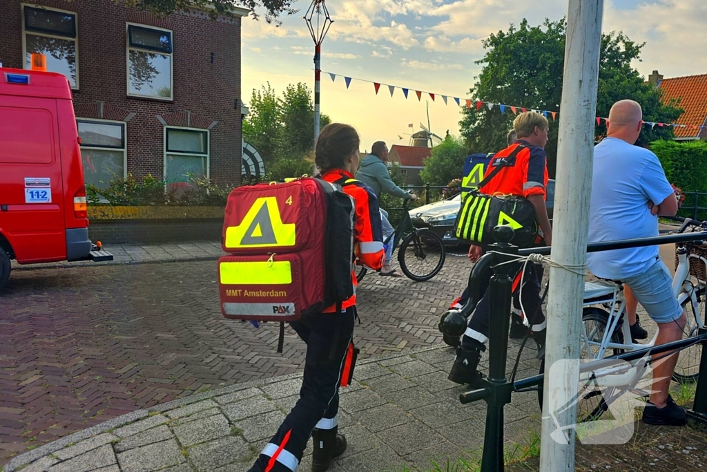 Vier gewonden bij uitslaande woningbrand, vrouw ernstig verbrand