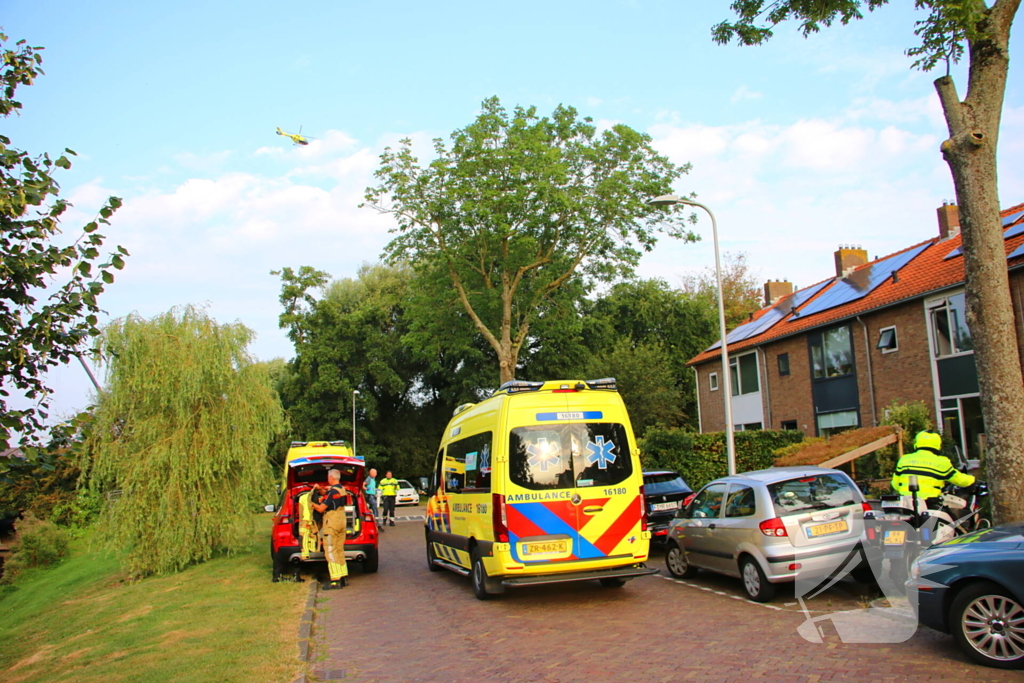 Vier gewonden bij uitslaande woningbrand, vrouw ernstig verbrand