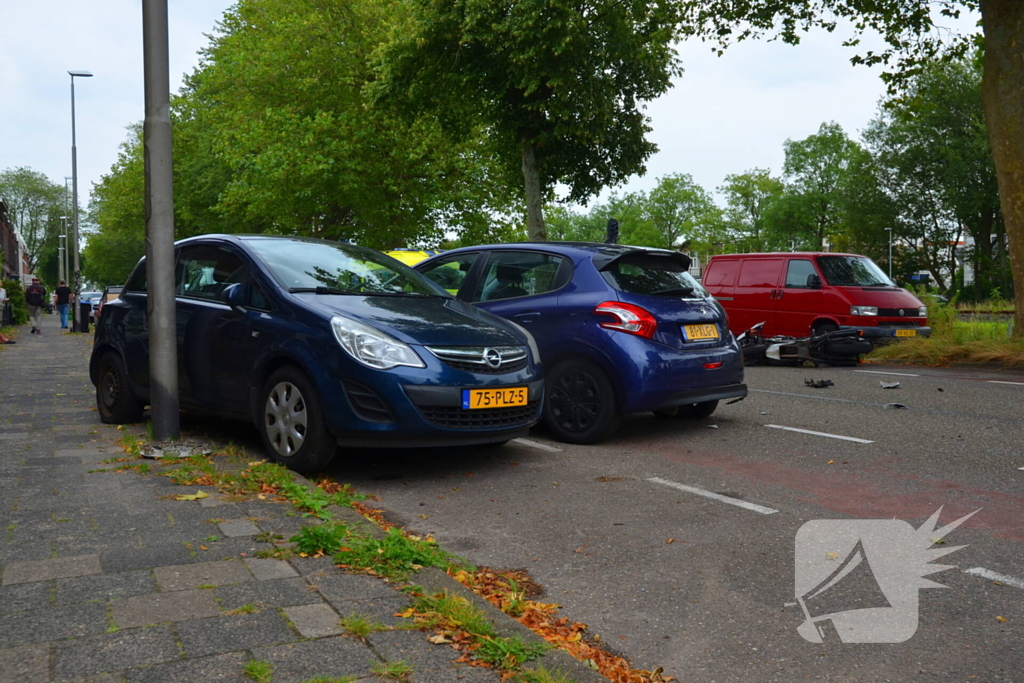 Motorrijder gewond bij verkeersongeval