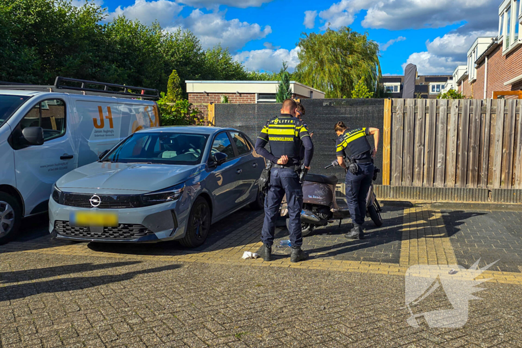 Twee aanhoudingen en mes aangetroffen na achtervolging