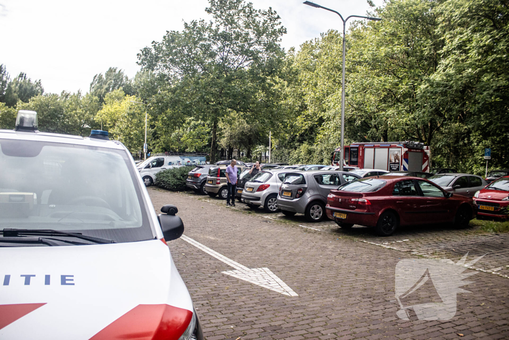 Brandende stoel op balkon veroorzaakt brandweerinzet