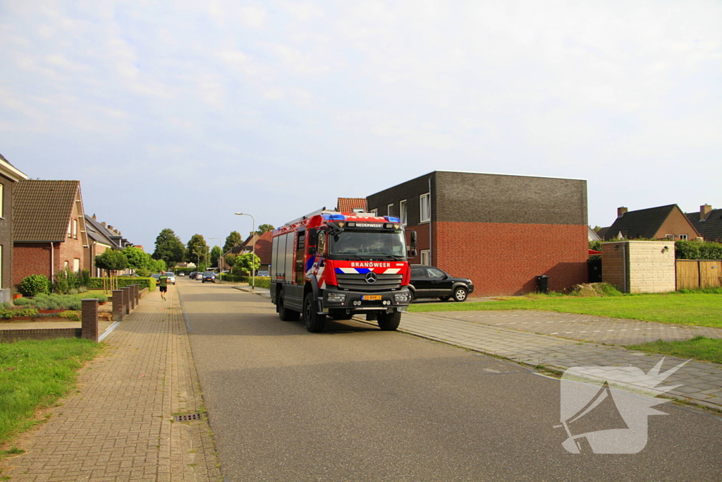 Hulpdiensten controleren woning op gevaarlijke gassen